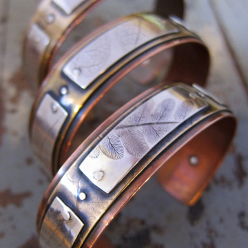 Skinny Rivet Nature Cuff