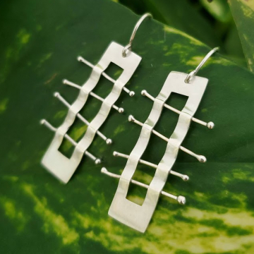 Bamboo ladder earrings